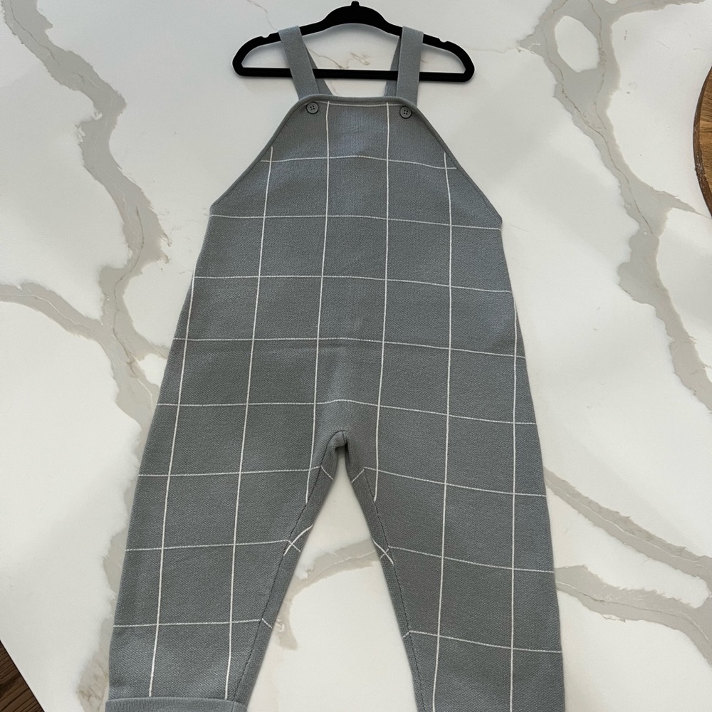 Zara boys knit overalls